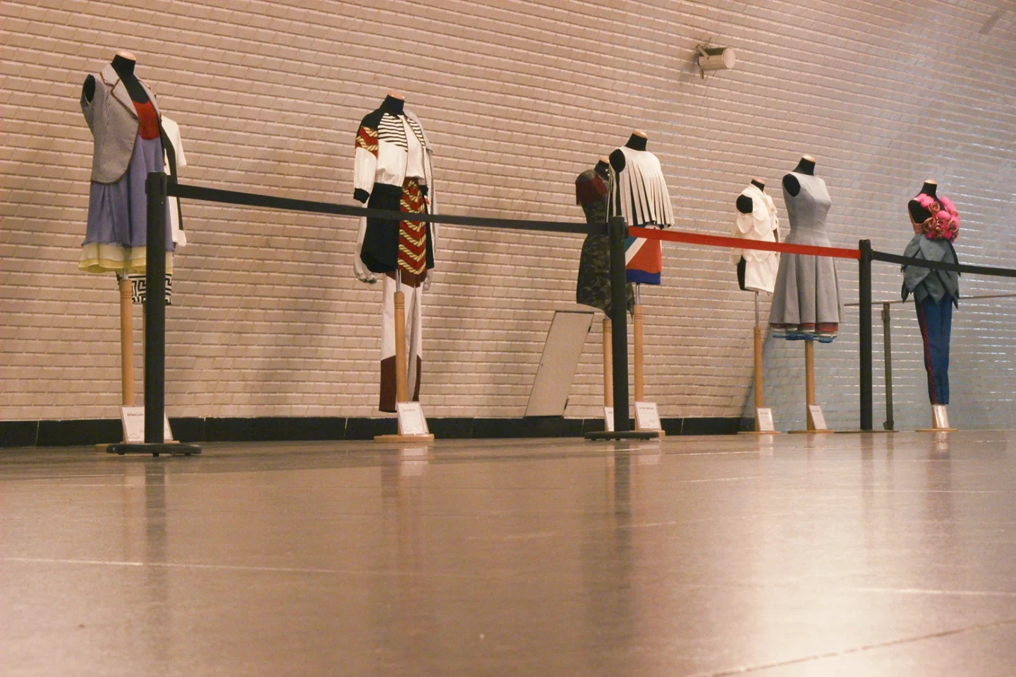 2014_desfile_baixa_chiado_metro_02